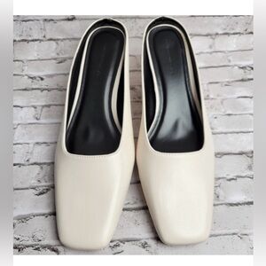 French Connection Amiee Mules in Winter White Women’s Size 9